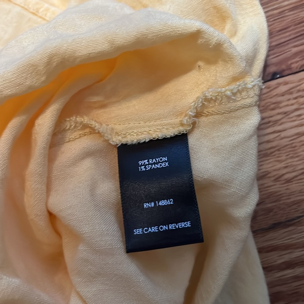 Torrid. Size 1. Camisole. Flowy fit. Yellow. - Picture 3 of 6